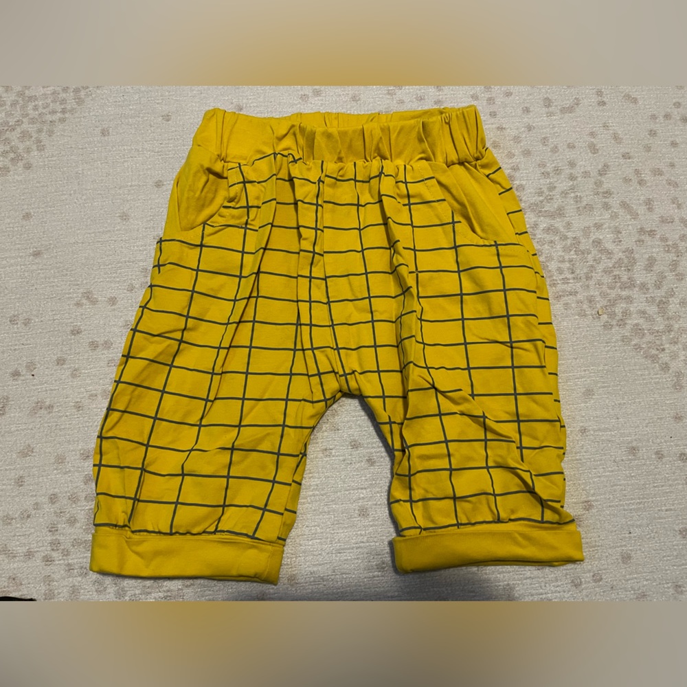 Shorts Set - Picture 3 of 12